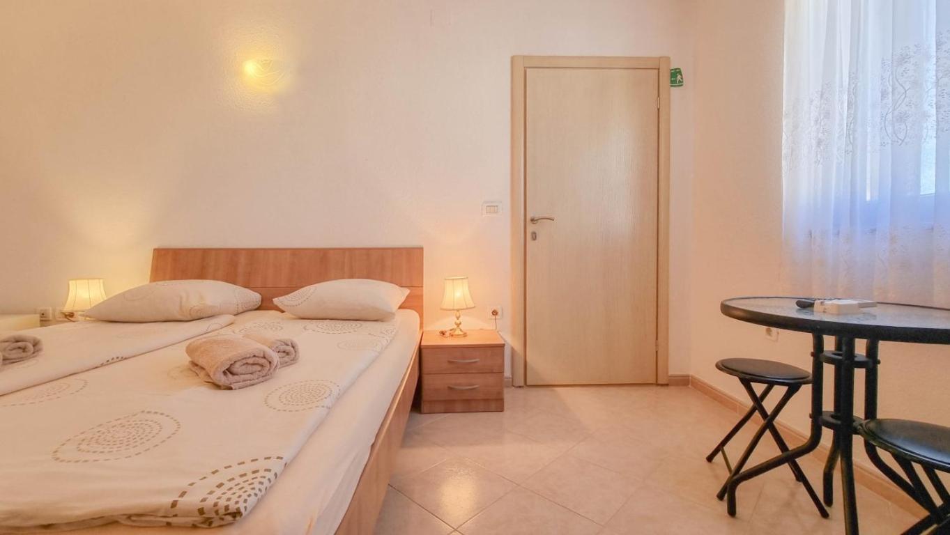 Lucijana Room Novigrad  Zewnętrze zdjęcie